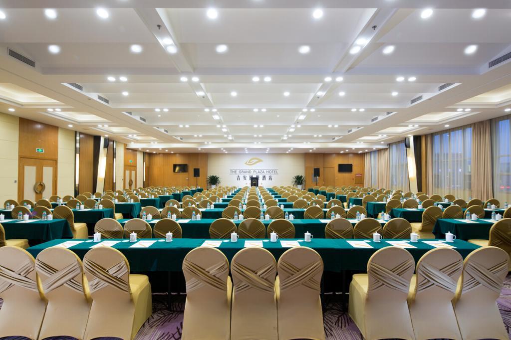 The Grand Plaza Hotel Csian Kültér fotó